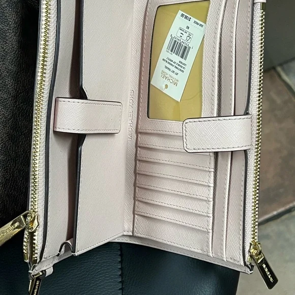 Michael Kors Nichole Powder Blush LG Tote Bag - Picture 3 of 6